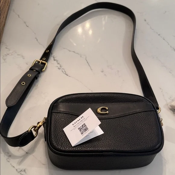 Coach Black pebbled leather shoulder bag (nwot) - Picture 2 of 4